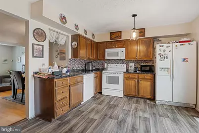 107 Highshire Court, Baltimore, MD 21222 - Photo 16