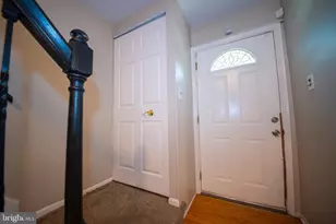 9355 Pan Ridge Rd, Parkville, MD 21234 - Photo 2