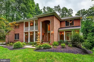 2307 Shaded Brook Dr, Owings Mills, MD 21117 - Photo 2