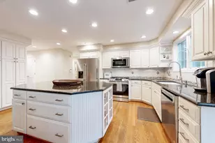 2307 Shaded Brook Dr, Owings Mills, MD 21117 - Photo 18