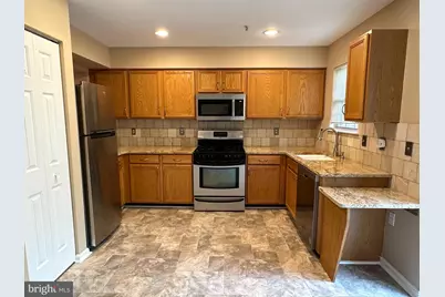 9820 Sherwood Farm Road, Owings Mills, MD 21117 - Photo 2