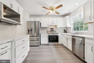 9415 Ridgely Ave, Parkville, MD 21234 - Photo 8