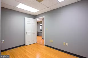 19 Fontana Ln, Baltimore, MD 21237 - Photo 28