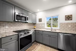 628 N Stuart St, Baltimore, MD 21221 - Photo 12