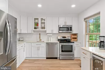 146 English Run Circle, Sparks, MD 21152 - Photo 14