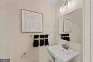 244 Hickory Holw Ct, Cockeysville, MD 21030 - Photo 10