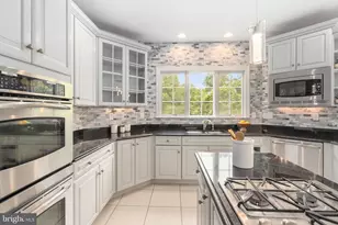 5 Fox Field Ct, Reisterstown, MD 21136 - Photo 10