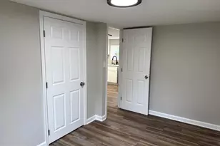 7 Centre Ave, Baltimore, MD 21222 - Photo 28