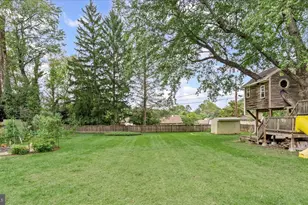 514 Hampton Ln, Towson, MD 21286 - Photo 4