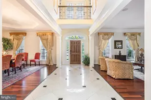 1011 Coachford Ct, Lutherville Timonium, MD 21093 - Photo 4