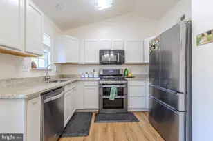 7530 Haystack Dr, Windsor Mill, MD 21244 - Photo 10