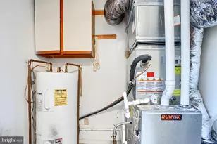 212 N Marlyn Ave, Essex, MD 21221 - Photo 54