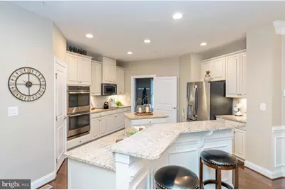 6931 Summit Circle, Baltimore, MD 21239 - Photo 12