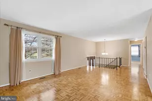 908 Crestwick Rd, Baltimore, MD 21286 - Photo 8