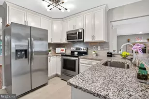 14 Golden Grass Ct, Owings Mills, MD 21117 - Photo 12