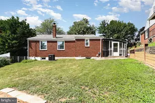 6301 Fieldvale Rd, Baltimore, MD 21237 - Photo 38