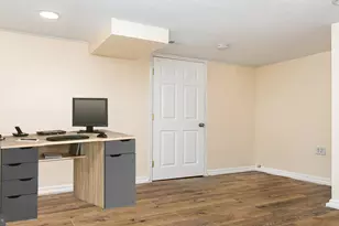 6301 Fieldvale Rd, Baltimore, MD 21237 - Photo 22