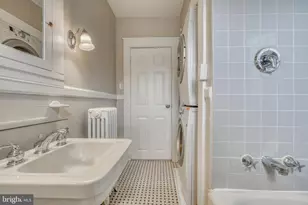 6 Cromarty Rd, Baltimore, MD 21229 - Photo 12