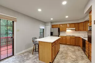 38 Tudor Ct, Lutherville Timonium, MD 21093 - Photo 10