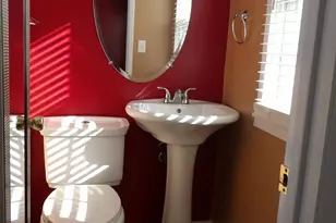 901 Grovehill Rd, Baltimore, MD 21227 - Photo 18