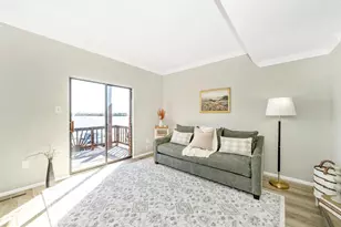 18 Villa Capri Cir, Baltimore, MD 21221 - Photo 8