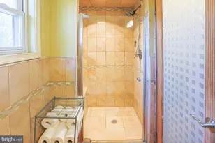 7215 Rockridge Rd, Baltimore, MD 21207 - Photo 40