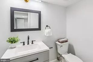 15 Lacosta Ct, Baltimore, MD 21204 - Photo 44