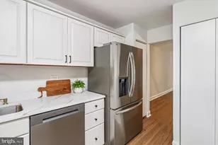 15 Lacosta Ct, Baltimore, MD 21204 - Photo 20