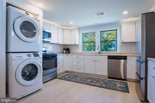 2423 Alma Rd, Baltimore, MD 21227 - Photo 8