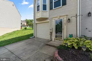 1163 Kelfield Dr, Baltimore, MD 21227 - Photo 2