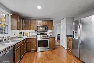 4210 Mary Ridge, Randallstown, MD 21133 - Photo 10