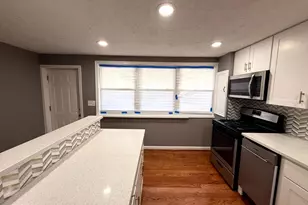 4157 Hollins Ferry Rd, Baltimore, MD 21227 - Photo 10