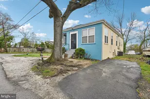 4101 Oak Rd, Baltimore, MD 21227 - Photo 2