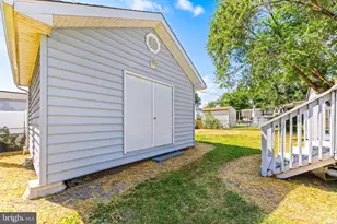 4 Clipper Rd, Baltimore, MD 21221 - Photo 38