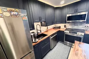 28 Allegheny Ave, Towson, MD 21204 - Photo 12