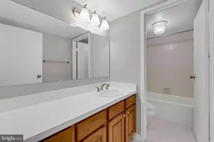 205 E Joppa Rd, Towson, MD 21286 - Photo 18