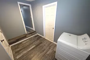 8102 Cornwall Rd, Dundalk, MD 21222 - Photo 14