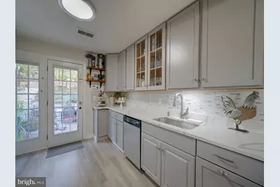 8204 Analee Avenue, Baltimore, MD 21237 - Photo 6