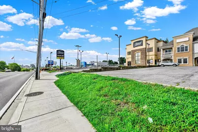 11240 Reisterstown Road, Owings Mills, MD 21117 - Photo 24