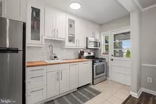 8372 Hillendale Rd, Parkville, MD 21234 - Photo 8