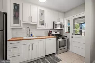 8372 Hillendale Rd, Parkville, MD 21234 - Photo 10