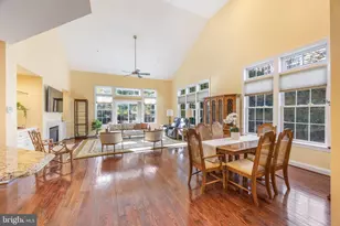 820 Hidden Bluff, Catonsville, MD 21228 - Photo 8