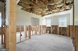 4 W Overlea Ave, Baltimore, MD 21206 - Photo 26