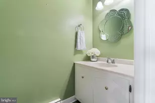 8007 Strauff Rd, Towson, MD 21204 - Photo 6