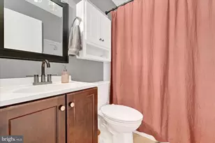 37 Perryoak Pl, Baltimore, MD 21236 - Photo 18