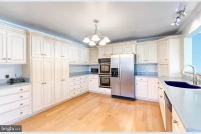 602 Hampton Lane, Baltimore, MD 21286 - Photo 16