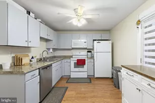 5380 King Arthur Cir, Baltimore, MD 21237 - Photo 6