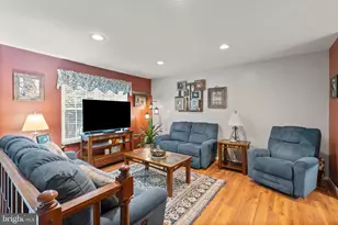 14 Stable Gate Ct, Perry Hall, MD 21128 - Photo 2