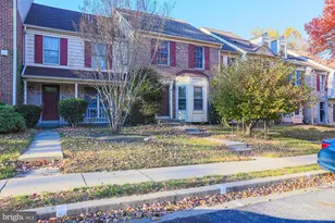 8 Greenshire Ln, Owings Mills, MD 21117 - Photo 2