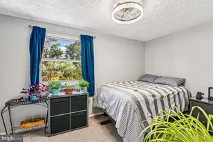 25 Stillwood Cir, Nottingham, MD 21236 - Photo 16